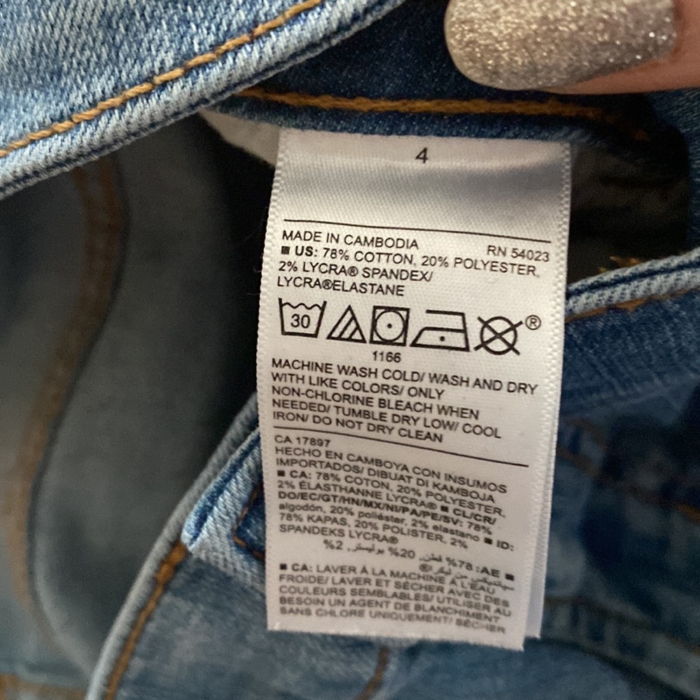 🎉HOST PICK🎉Light Wash Old Navy Super Skinny Jeans - Picture 4 of 4